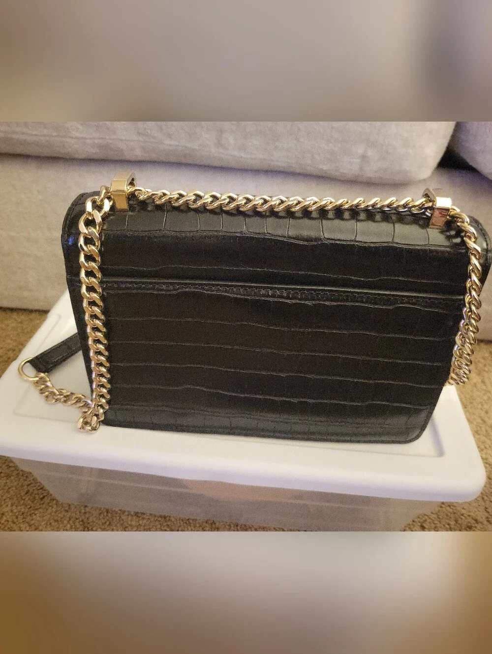 DKNY Black Croc Embossed Gold Chain Crossbody Shoulder Bag NWT Condition